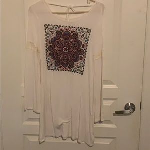 Long sleeve white shirt